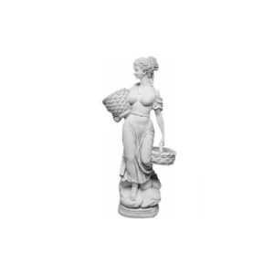 Figura kobieta z koszem